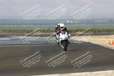 media/Sep-21-2025-TrackDaz (Sun) [[277c75b276]]/C Group/1040am (Turn 1)/